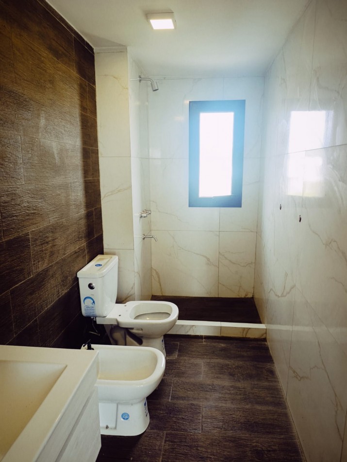 En venta imponente triplex con vista al rio zona Toma 