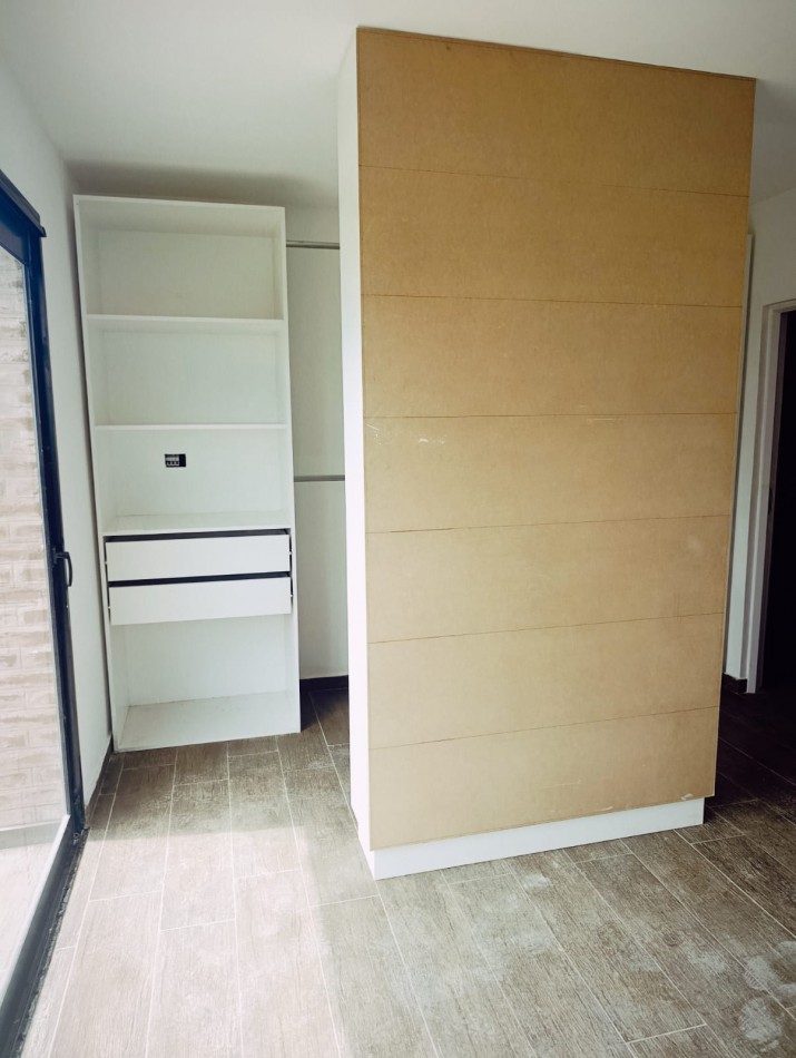 En venta imponente triplex con vista al rio zona Toma 