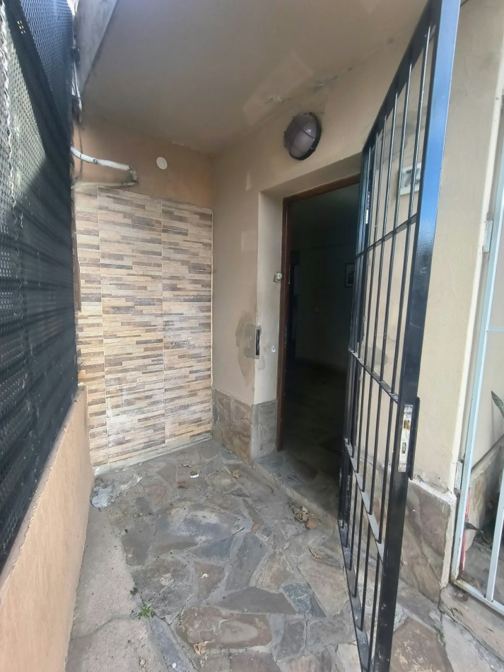 CASA EN VENTA - BARRIO MERCANTIL, PARANA