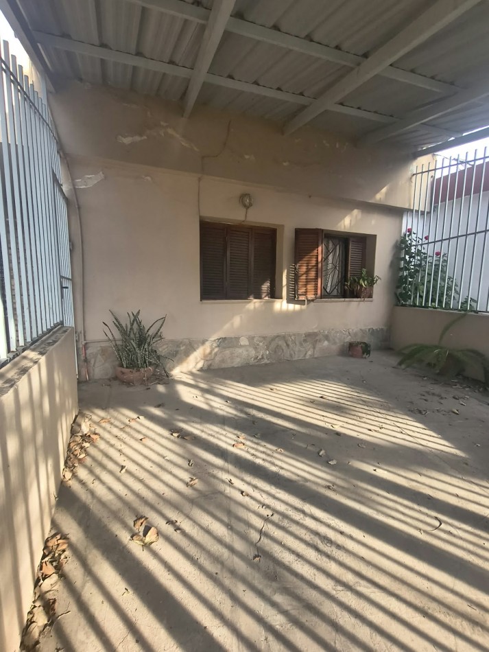 CASA EN VENTA - BARRIO MERCANTIL, PARANA