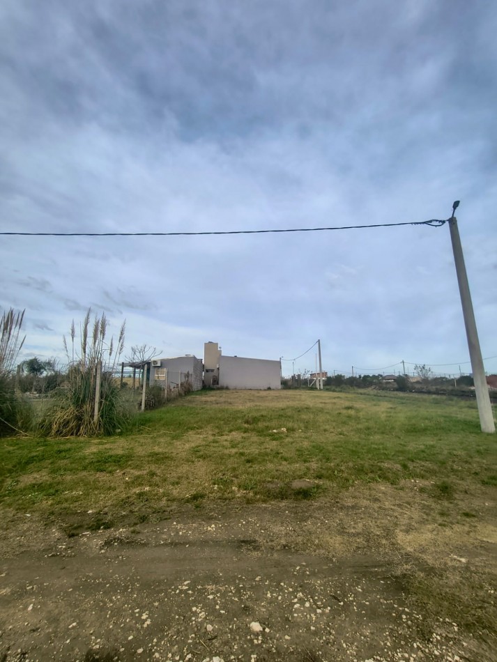 LOTE EN VENTA EN ESQUINA - LOMAS DEL SUR, COLONIA ENSAYO 🏡