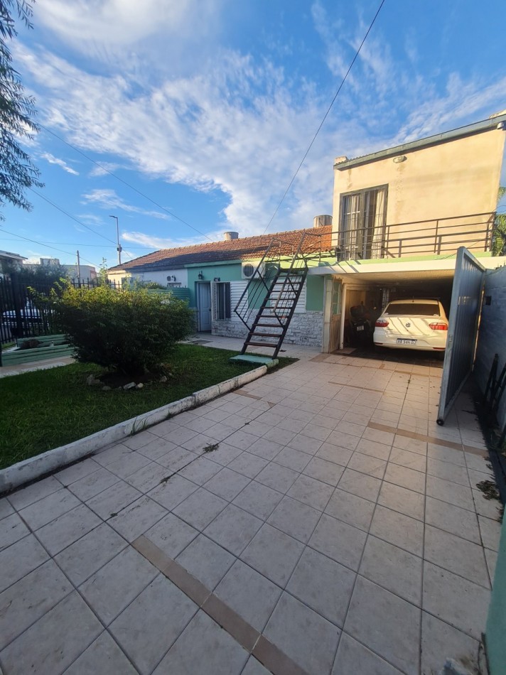 En venta casa 3 dormitorios Brollo Romeo 