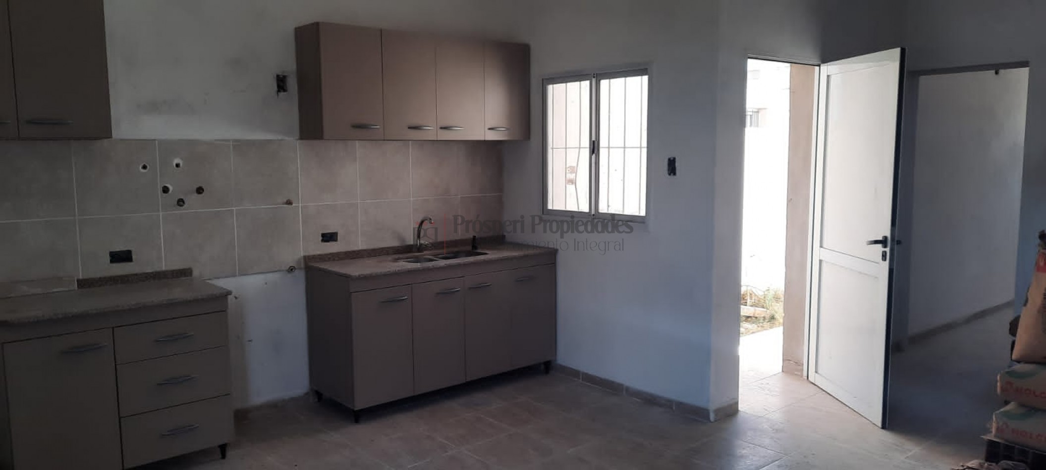 VENTA CASAS A ESTRENAR SOLVENCIA SAN BENITO !!!!!