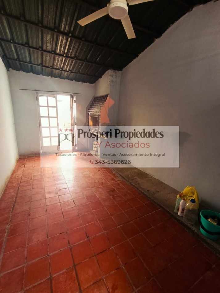 Se alquila departamento 2 dormitorios planta alta excelente estado 