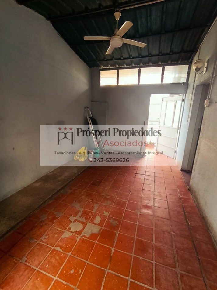 Se alquila departamento 2 dormitorios planta alta excelente estado 