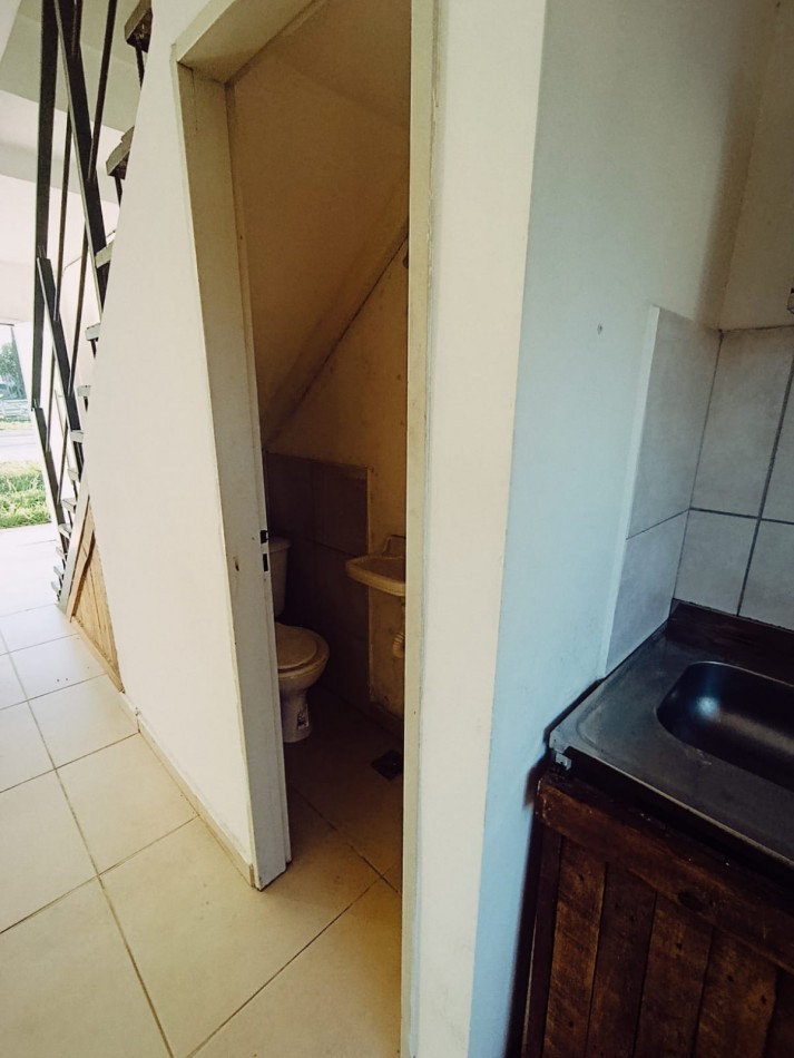 Duplex en Venta Crisologo  Larralde y Garrigo 