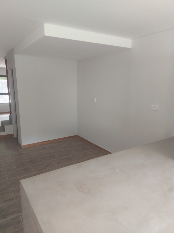 En venta duplex a estrenar aptos credito Zona  Paracao.