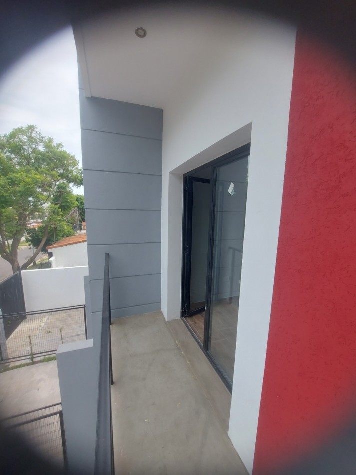 En venta duplex a estrenar aptos credito Zona  Paracao.
