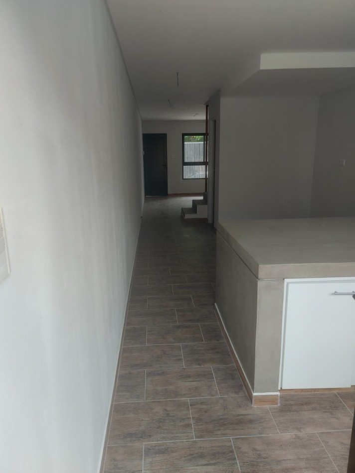 En venta duplex a estrenar aptos credito Zona  Paracao.