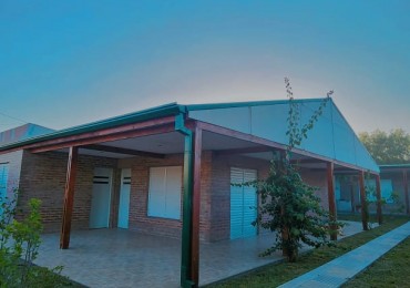 VENTA  CASA UNICA  ESTRENAR EN COLONIA AVELLANEDA