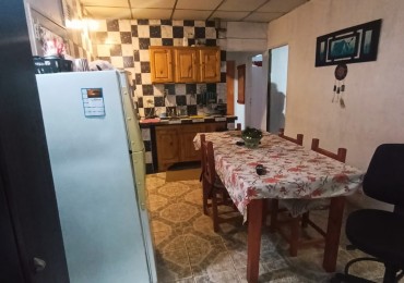 En venta hermosa casa en Colonia Avellaneda 3 dormitorios 