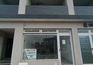 Se alquila amplio local comercial Ramirez sur a estrenar 