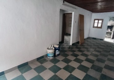 En venta oportunidad de inversion a refaccionar ideal rentas 