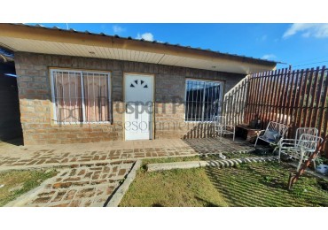 CASA 3 DORMITORIOS SAN BENITO EN VENTA 